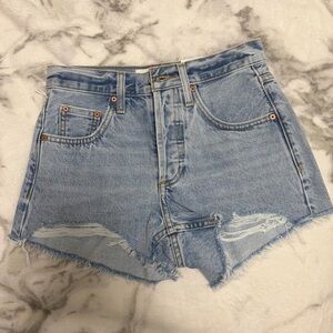 ⭐️DENIM FORUM JEAN SHORTS